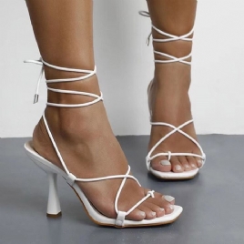 Stiletthæl Hvite Sandaler Med Snøring Med Firkantet Tå