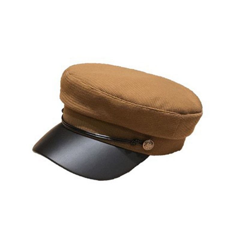 Vanlige Uformelle Hatter Med Kort Brem
