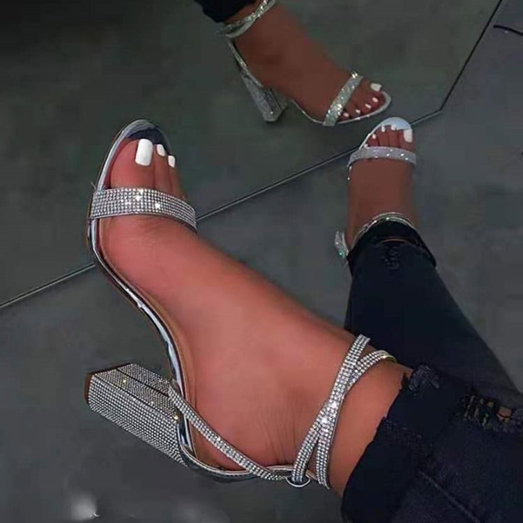 Spenne Chunky Heel Open Toe Bankett-Sandaler