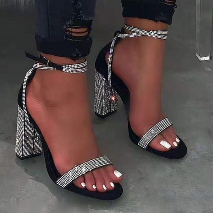 Spenne Chunky Heel Open Toe Bankett-Sandaler