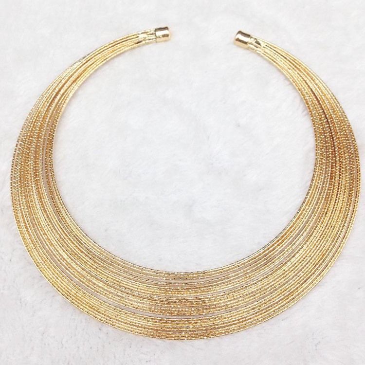 Farge Golden Nigeria Style Smykkesett